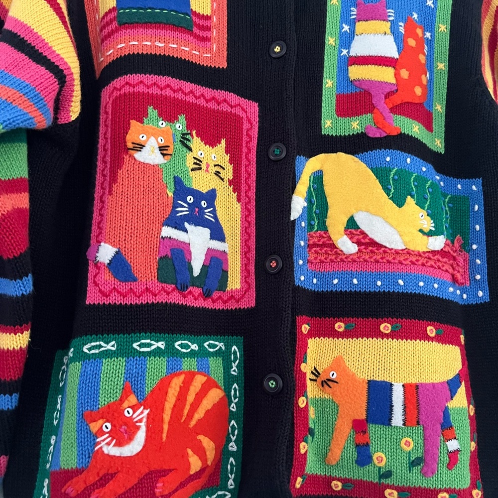 Susan Bristol Petites Colorful Black Embroidered Cats Sweater Cardigan Sz PLarge - Picture 8 of 12